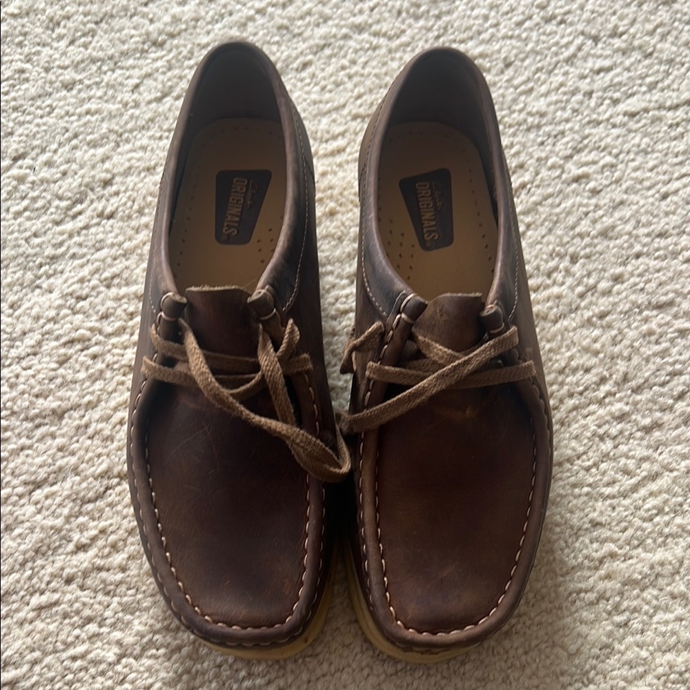 Clarks women’s Brown Leather Shoes